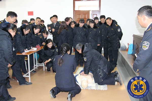 胶州市急救中心为校车司机培训急救知识